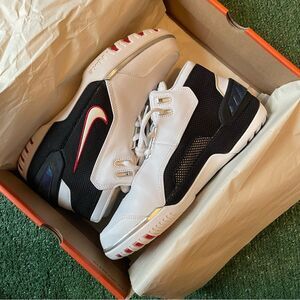 2003 Nike Air Zoom Generation Debut LeBron James 9.5 Vintage *See Desciption